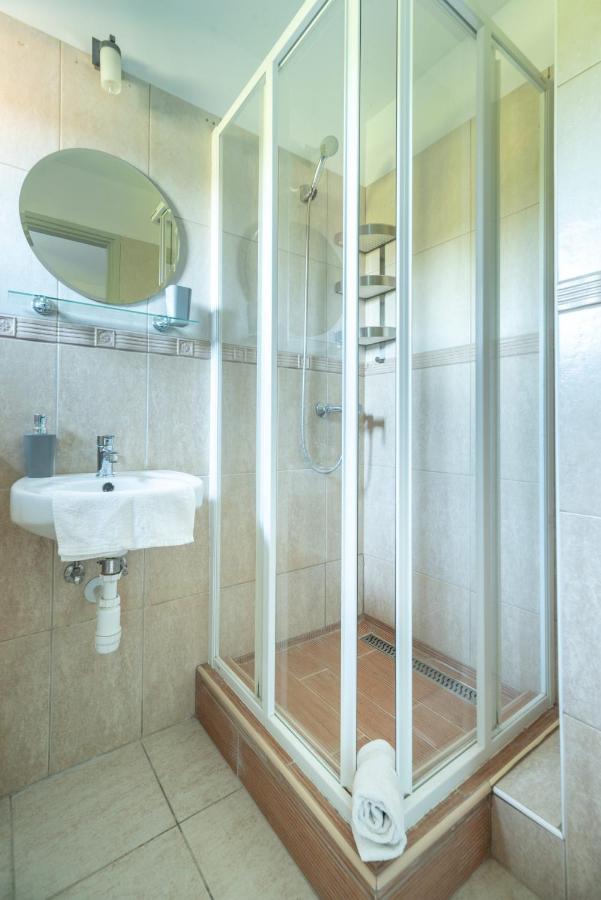 Corona Villa Heviz Luaran gambar